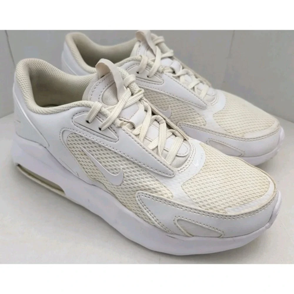 Nike Womens Air Max Bolt CU4152-100 White Running Shoes Sneakers Size 7
